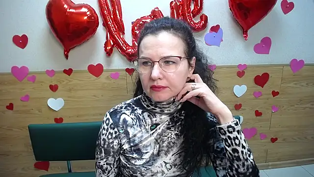 Snapshot of Miroslava_Happi chatting on 03.08.25 Miroslava Happi online show from 03.08.25