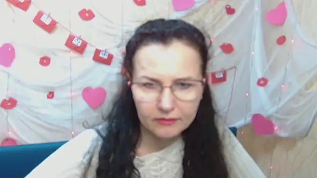 Snapshot of Miroslava_Happi chatting on 03.11.25 Miroslava Happi online show from 03.11.25