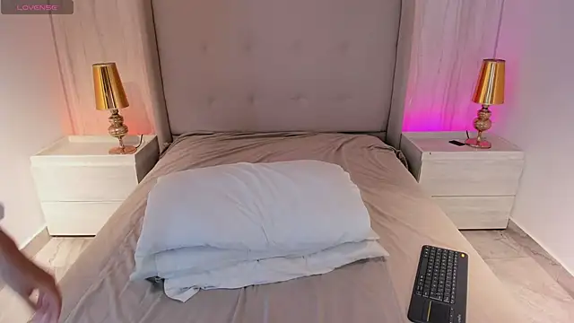 emmiily z online show from 03.15.26