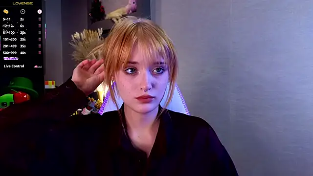 Hisoka akerley online show from 09.11.25