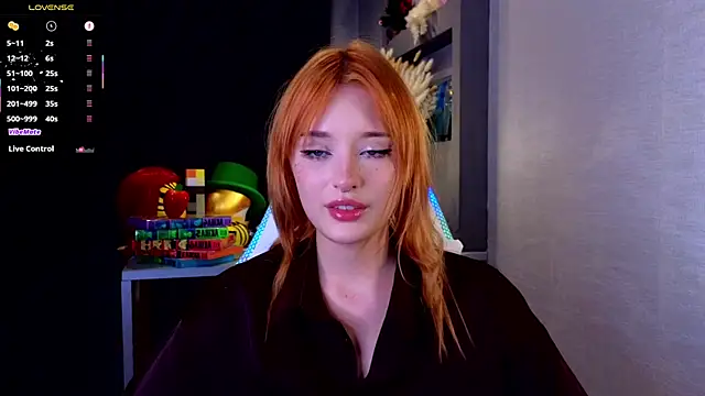 Hisoka akerley online show from 10.11.25