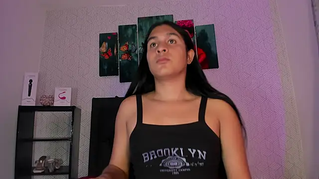 Selena fox7 online show from 09.30.25