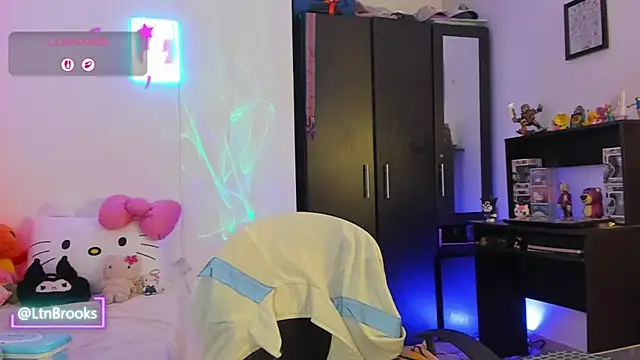 Annaa Brooks online show from 11.09.25