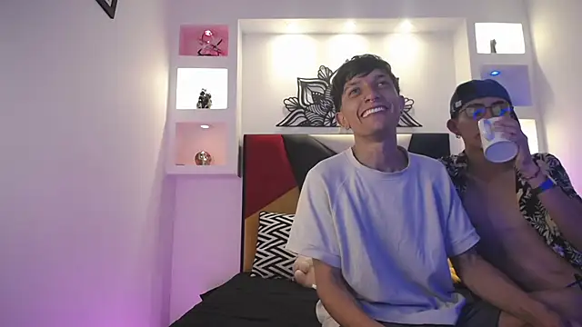 Snapshot of MaikyCooper chatting on 03.03.25 MaikyCooper online show from 03.03.25