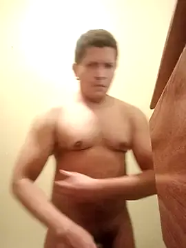 machoactivo1 online show from 02.10.25