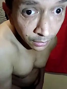 machoactivo1 online show from 10.05.25