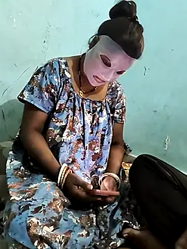 CuteRani001 online show from 02.24.25