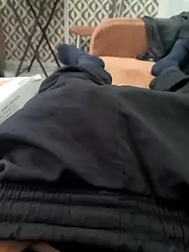 Snapshot of bigsevenkizlar chatting on 02.15.25 bigsevenkizlar online show from 02.15.25