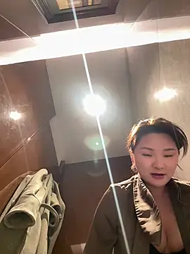 Mia-77 online show from 03.02.26