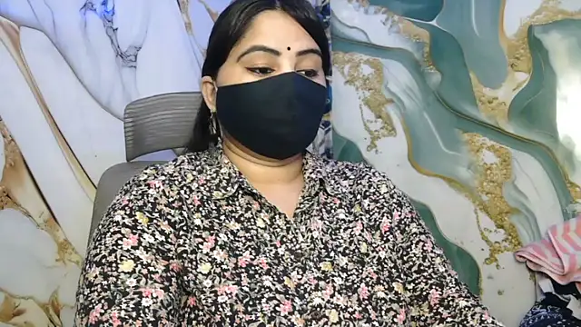 Snapshot of seetatiwari chatting on 04.22.26 seetatiwari online show from 04.22.26