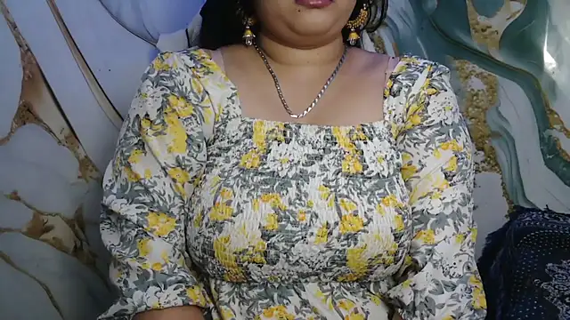 Snapshot of seetatiwari chatting on 04.28.26 seetatiwari online show from 04.28.26