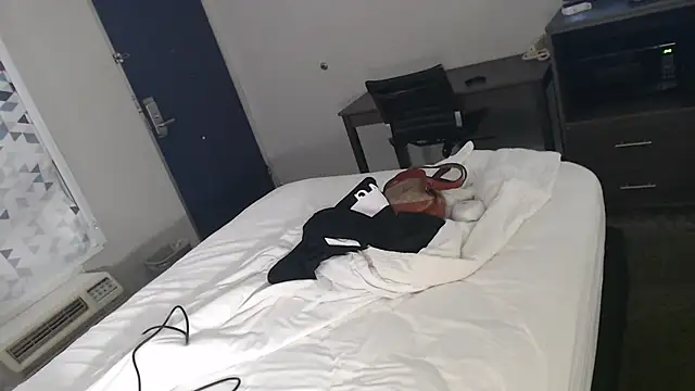 cassieeangelbby online show from 11.29.25