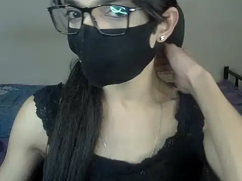 YourCDBitch online show from 10.06.25