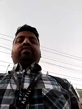Snapshot of Vij717 chatting on 02.14.25 Vij717 online show from 02.14.25