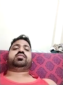 Snapshot of Vij717 chatting on 02.18.25 Vij717 online show from 02.18.25