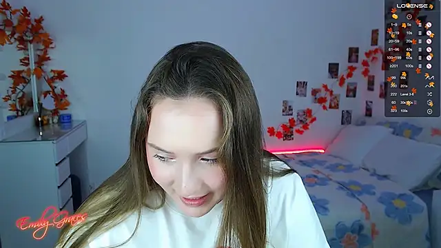 EmilyxxGraces online show from 10.17.25