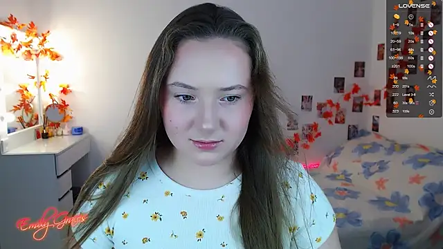 EmilyxxGraces online show from 10.20.25