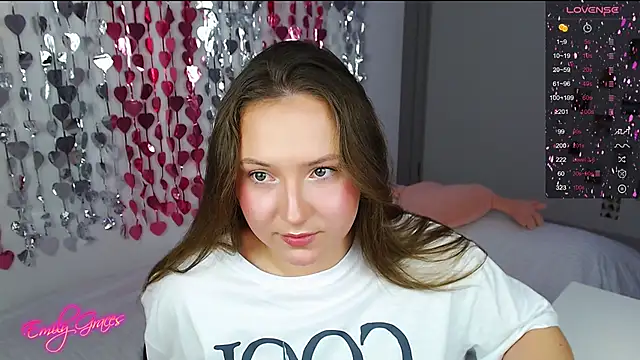 EmilyxxGraces online show from 02.18.26