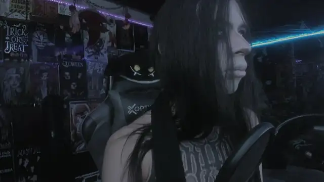 Snapshot of rotten_dreams chatting on 03.22.25 rotten dreams online show from 03.22.25