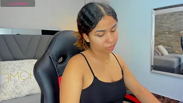 MELINAMARTINS online show from 01.14.26