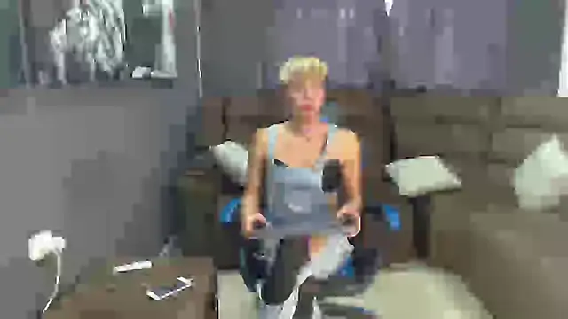 mchissexx online show from 09.25.25