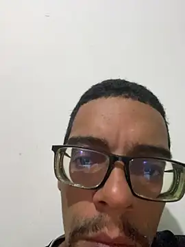 Snapshot of Diegodelicia chatting on 05.24.26 Diegodelicia online show from 05.24.26
