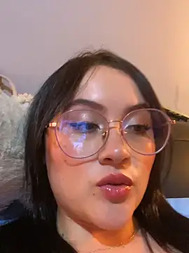 Snapshot of ValentinaOrtiz3 chatting on 10.06.25 ValentinaOrtiz3 online show from 10.06.25