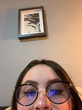 ValentinaOrtiz3 online show from 05.03.26