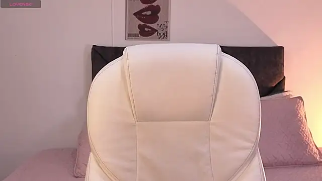 sara sharma  online show from 09.25.25