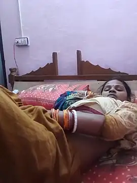 Snapshot of Hot_couple493 chatting on 02.13.25 Hot couple493 online show from 02.13.25