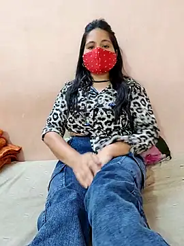 Snapshot of Sangitalive chatting on 02.27.25 Sangitalive online show from 02.27.25