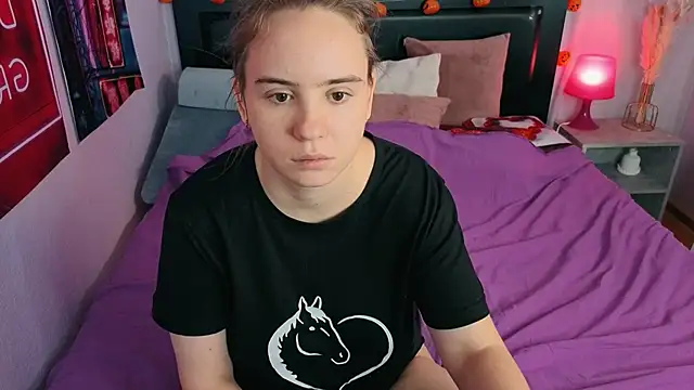 Lika 0ne online show from 11.24.25