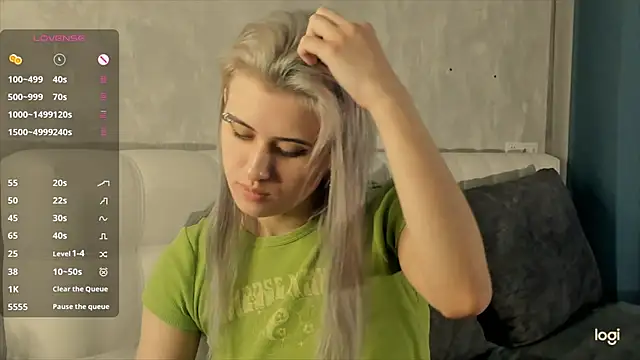 Snapshot of ConstanceBails chatting on 03.02.25 ConstanceBails online show from 03.02.25