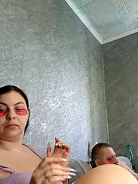 Greta Tamar online show from 03.13.25