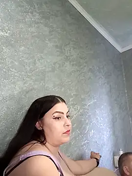 Greta Tamar online show from 03.18.25