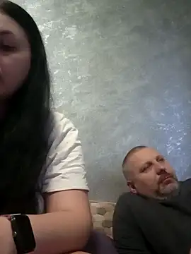 Greta Tamar online show from 12.04.25