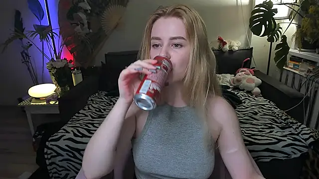 Alexa Pirs online show from 03.08.26