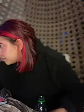 Scarlett-LS online show from 02.25.25