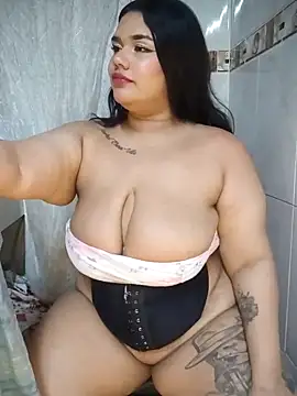 nikki grey online show from 03.23.25