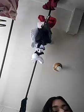 nikki grey online show from 10.20.25