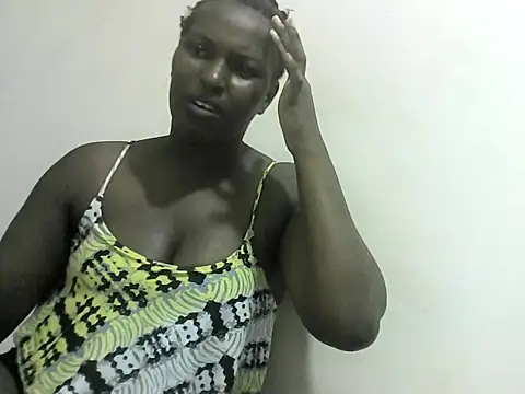 Snapshot of FudgeBabe chatting on 02.17.25 FudgeBabe online show from 02.17.25