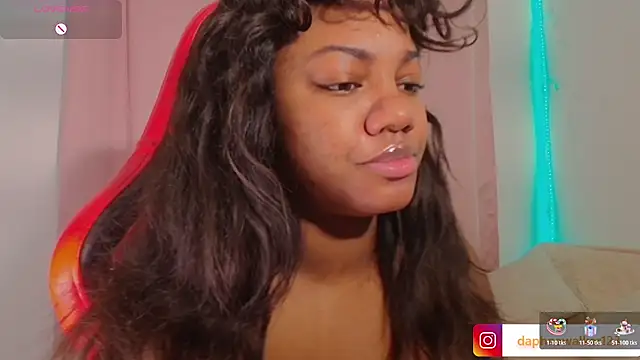 Daphnewalker   online show from 02.13.26