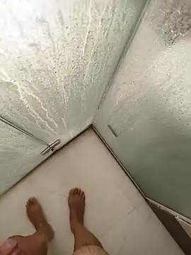 Snapshot of henri69 chatting on 03.29.26 henri69 online show from 03.29.26