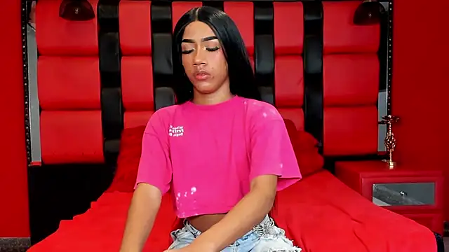 Snapshot of AntoniSantoss chatting on 02.28.25 AntoniSantoss online show from 02.28.25