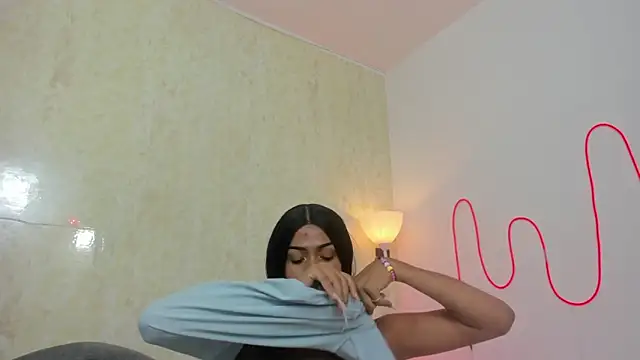 Snapshot of AntoniSantoss chatting on 09.22.25 AntoniSantoss online show from 09.22.25