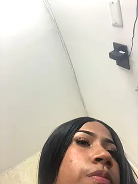 Snapshot of AntoniSantoss chatting on 09.27.25 AntoniSantoss online show from 09.27.25