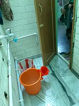 Snapshot of Lizza_boudi chatting on 10.15.25 Lizza boudi online show from 10.15.25