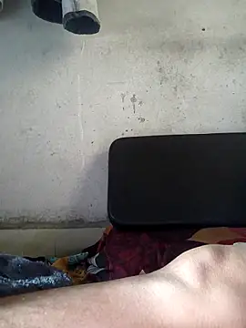 Snapshot of lovely----bhabhi chatting on 12.14.25 lovely----bhabhi online show from 12.14.25