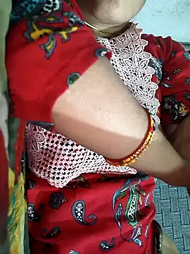 Snapshot of lovely----bhabhi chatting on 02.11.26 lovely----bhabhi online show from 02.11.26