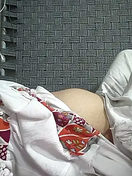 Snapshot of lovely----bhabhi chatting on 02.20.26 lovely----bhabhi online show from 02.20.26